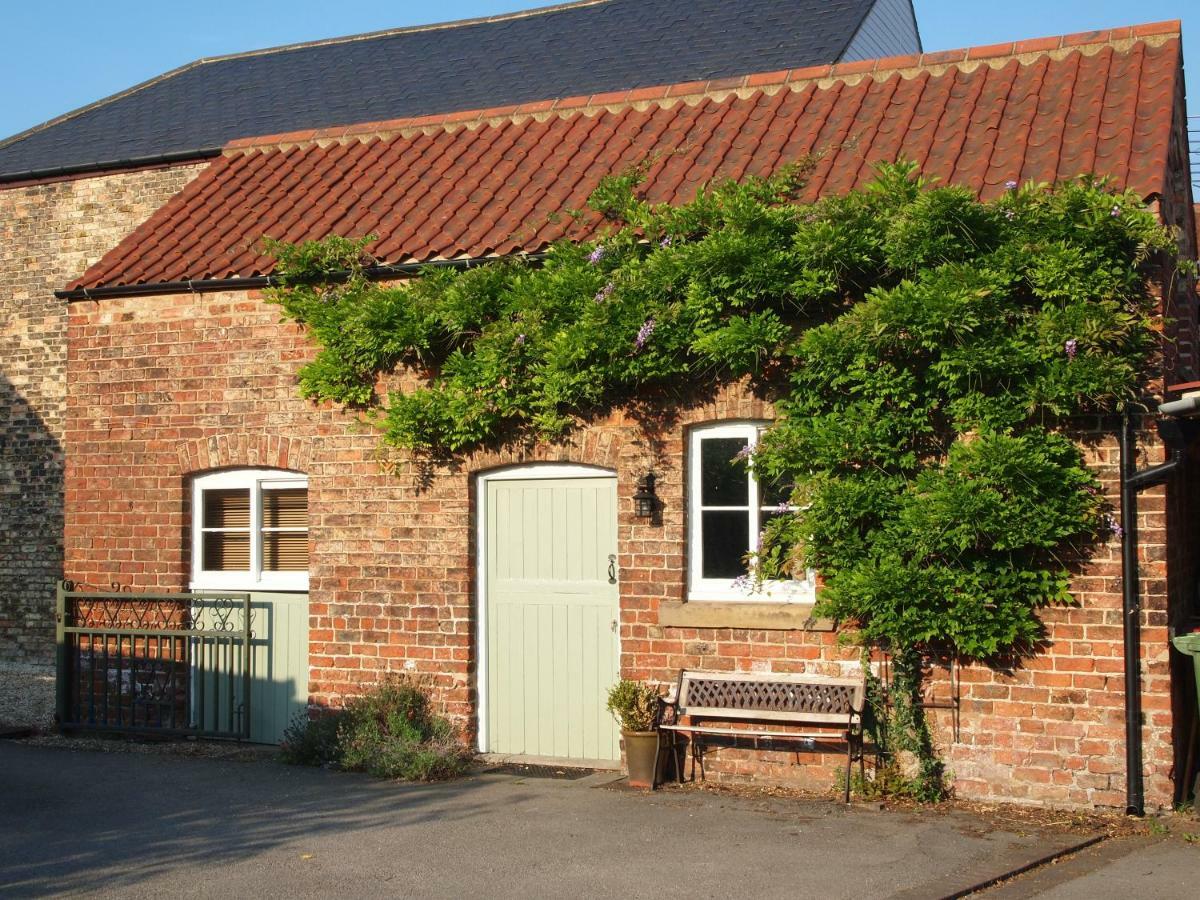 The Stables At Owlett Hall Crowle  Extérieur photo
